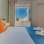 The Concierge - Antero Quental Oporto