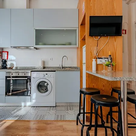 The Concierge - Antero Quental Apartment *