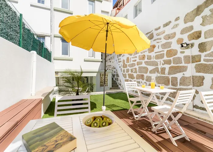 The Concierge - Antero Quental *