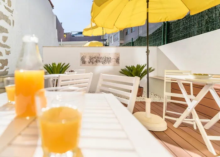 The Concierge - Antero Quental Apartment *